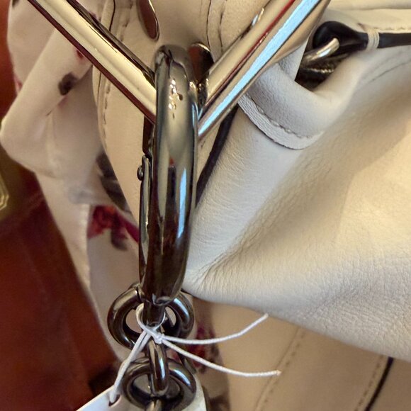 Coach Tea Rose Bag Charm & Key Holder - Picture 14 of 16